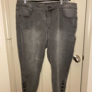 Seven7 by Melissa McCarthy jeans 22w